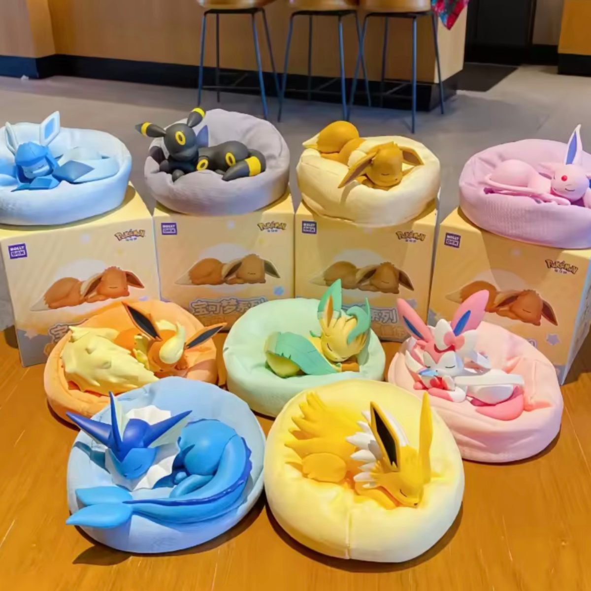 Pokémon Sleeping Eevee & Evolutions Blind Box Singola (Cinese Semplificato)